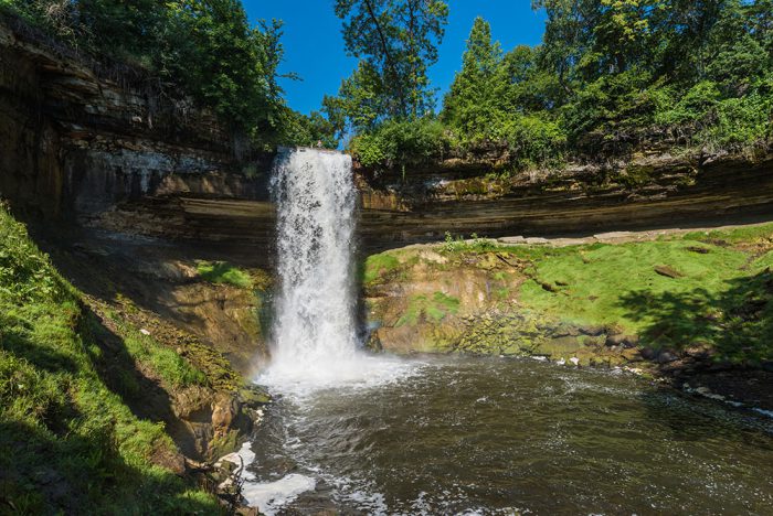 Summer in the City: The Best Picnic Spots in Minneapolis & St. Paul
